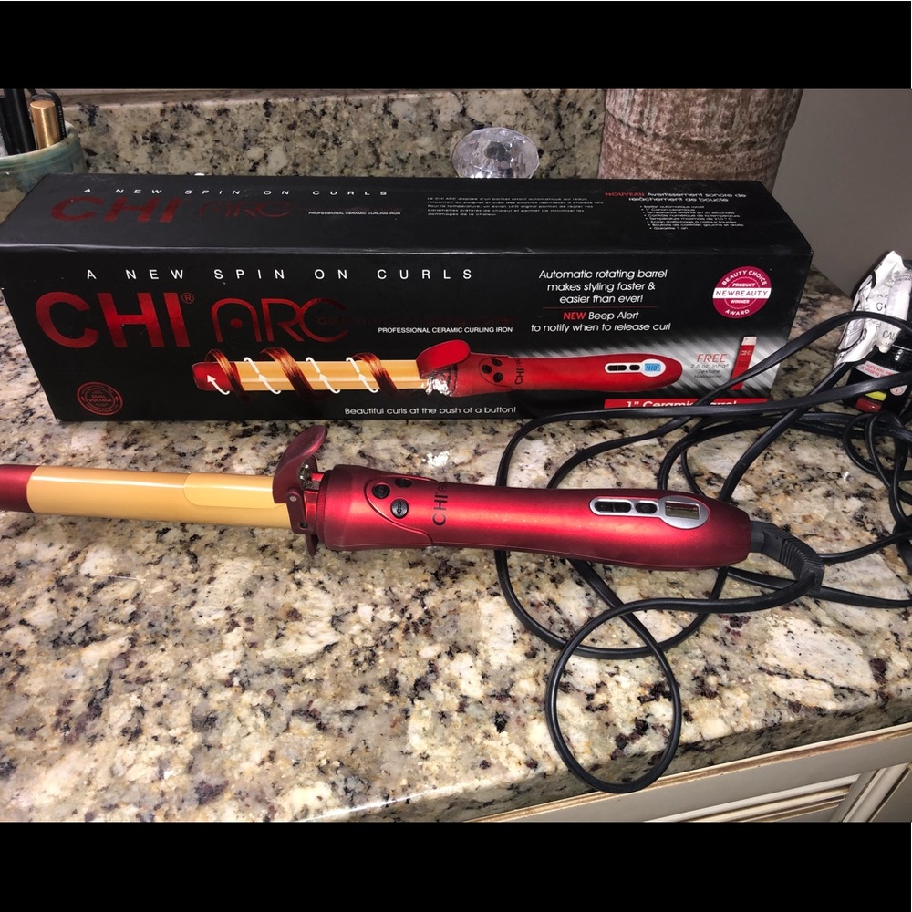 Chi Arc ceramic curling iron. 1” barrel.